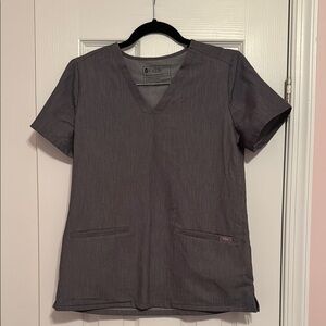 Figs Casma Three-Pocket Scrub Top